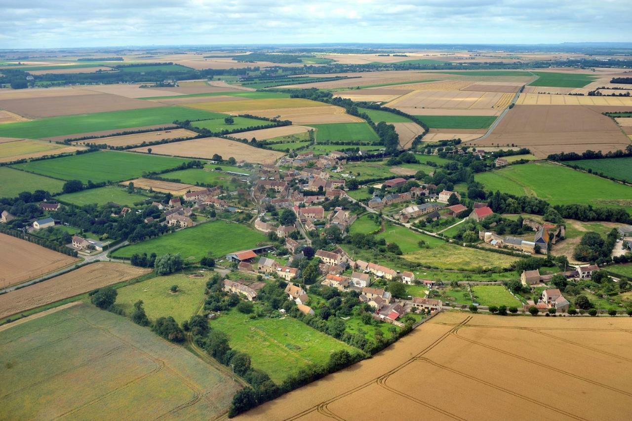 Les Gîtes Du Douet Du Houlle Courcy  Extérieur photo